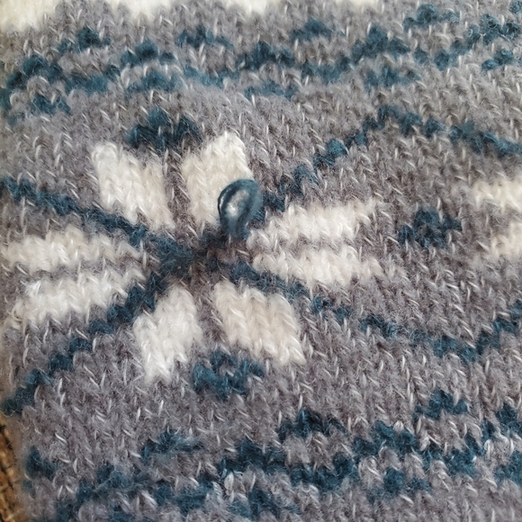 Double Layer Lounge Socks- Cuddl Duds - Fits Shoe Size 4-10 - Picture 4 of 5